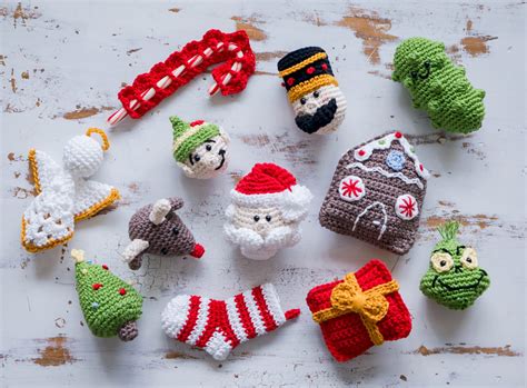 Crochet Present Christmas Ornament • Sewrella