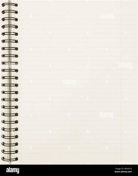 Blank Notebook Sheet Fotografías E Imágenes De Alta Resolución Alamy