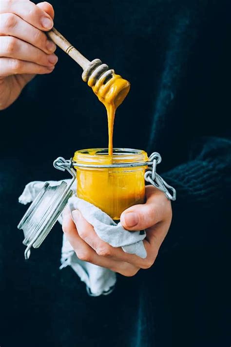 Though they have their individual benefits when used separately, this combination provides the best results for treating cold and digestion related problems. Turmeric Honey + Anti-Inflammatory Morning Drink | Recipe ...