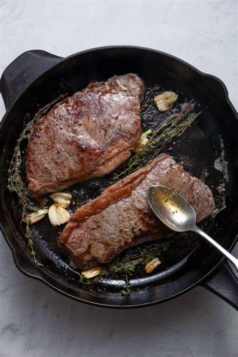Cast Iron Skillet Steak Juicy Easy Recipe Feelgoodfoodie