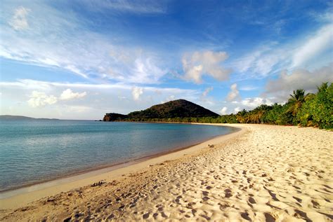 The Best Beaches of Tortola - Isle Blue