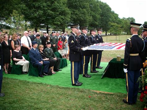 The Sentinel Memorial Day Honoring Americas Sacred Sacrifices