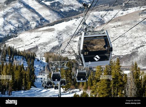 Ski Gondola Lift With Mountains On Background Vail Ski Resort In Colorado Usa Stock Photo Alamy