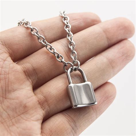 Women Jewelry Silver Color Padlock Pendant Lock Necklace Brand New
