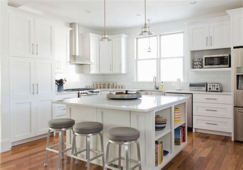 Cabinets are the most expensive element in the kitchen, so careful consideration is necessary before purchasing. 35 Fresh White Kitchen Cabinets Ideas to Brighten Your ...