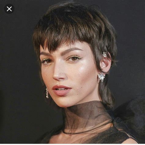 This comfortable 90s grunge hairstyles for short hair are super simple to do and maintain too. Pin by C Hunt on Mullets Hairstyles | Mullet hairstyle ...