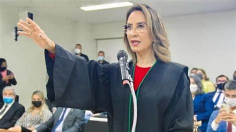 Nepotismo No AmapÁ Juíza Suspende Posse Da Mulher Do Governador No Cargo De Conselheira Do