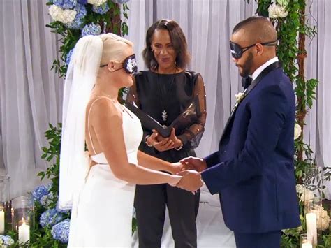 'Married at First Sight' premiere: Clara and Ryan meet at the altar ...