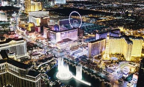 A Guide to the Best Shows in Vegas in 2023 | The Tour Guy (2022)