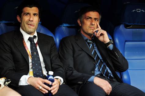 Official account of football manager, jose mourinho. Inter, Mourinho: Figo dà un consiglio al portoghese