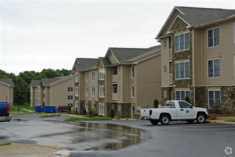 Virtually tour a variety of one bedroom apartments to figure out which layout aligns with your living needs. Cortland Apartments Apartments - Hagerstown, MD ...