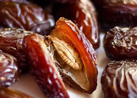 What Are Pitted Dates Everything You Need To Know
