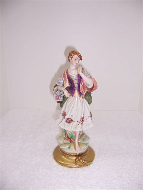 Porcelain Lady Figurine Triple A Resale