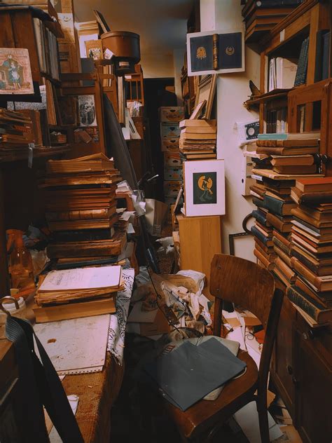 The Psychology Of Excess Clutter And What To Do About It