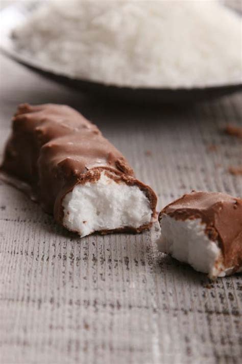 Coconut Chocolate Bars One Of The Easiest Low Carb Snacks The Nourished Caveman