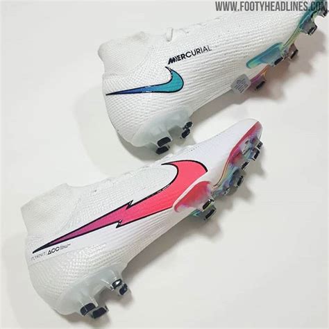The united states, represented by the united states olympic committee (usoc), competed at the 2008 summer olympics in beijing, china.u.s. Stunning Nike Mercurial 2020 Olympics Boots Leaked - Footy ...