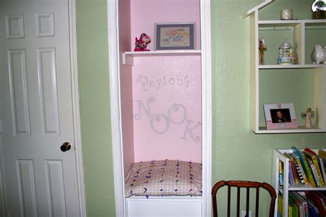 Now, when it comes to setting up your grow room — especially if you're a beginner — there are a lot of factors to consider. Turn a small closet into a reading nook; even when they ...