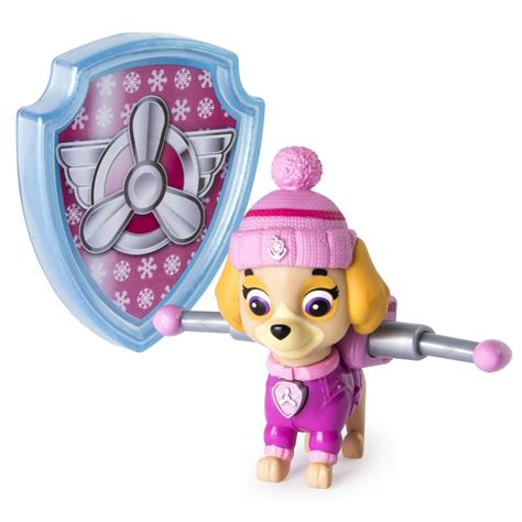 Paw Patrol Snow Rescue Skye With Transforming Pup Pack And Badge