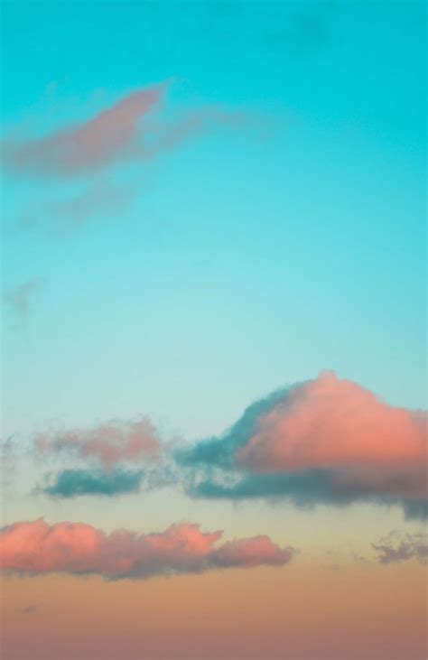 22 awesome cloud iphone wallpaper for who live on cuckoo land iphone wallpapers fluffy cloud