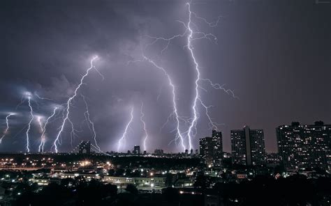 2559x1571 Photography Cityscape Storm Lightning Clouds Night Lights