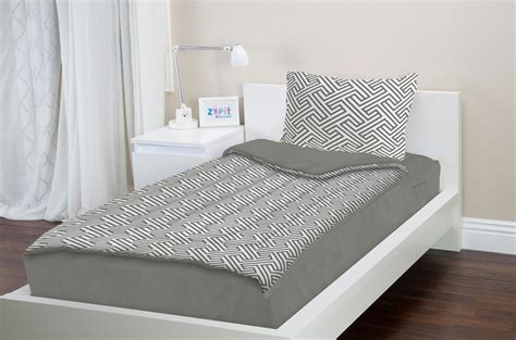 The contrast colored zippers creates great. Zipit Bedding Set - Zip-Up Your Sheets and Comforter Like ...