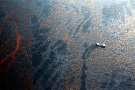Bp Oil Spill Underwater