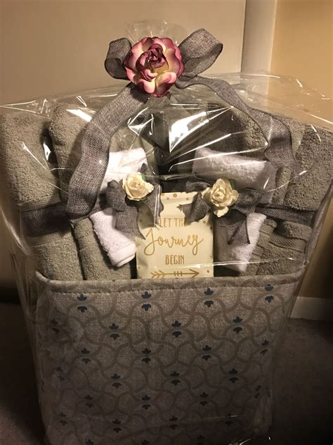 Bridal Shower T Basket Sheet And Towel Set Bridal Shower T