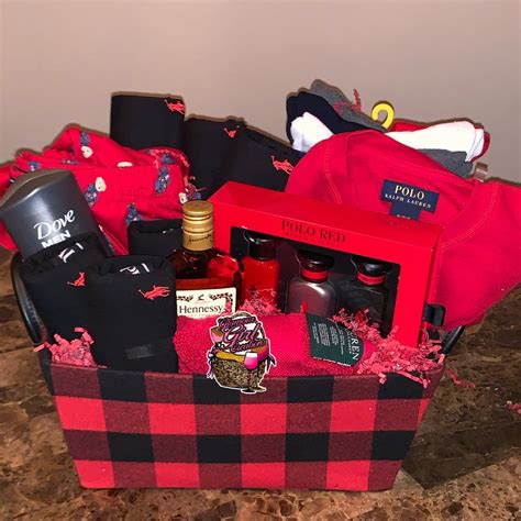 Image Of Large Polo Basket Valentine S Day Gift Baskets Christmas