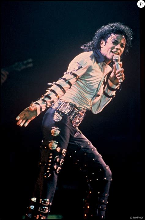 Michael Jackson Sur Scène En Concert à Londres Le 28 Mai 1988 Purepeople