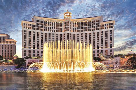 Legendary Las Vegas Strip Hotels That Put You In The Heart Of The Action