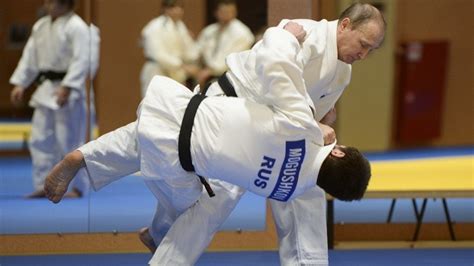 Putin Shows Off By Throwing Members Of Russias Judo Team To The Ground Fox News