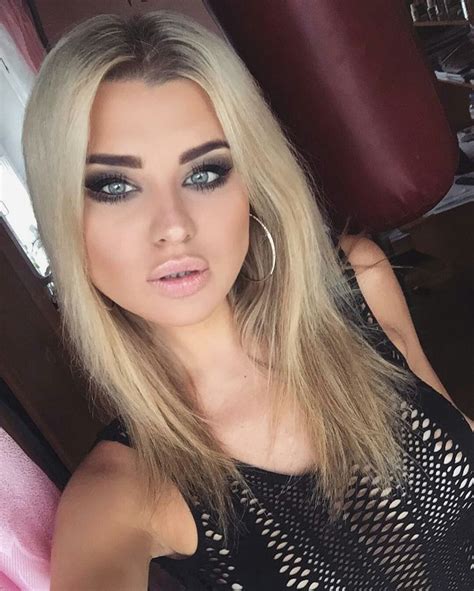 Russian Model Kseniya Ksusha Belousova Pinklipstick Lips Lashes