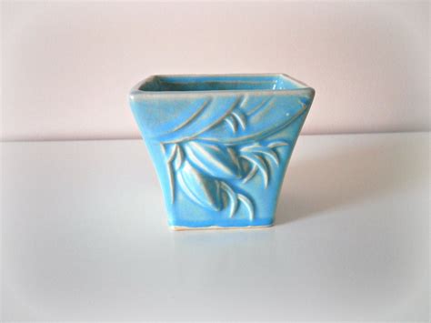 Vintage Mid Century Blue Mccoy Pottery Vase By Atlanticvintagelily