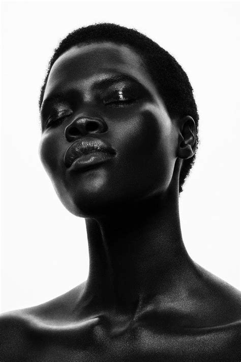 Black Women Models Actresses Blackwomenmodels Beautiful Dark Skin Black Is Beautiful Black Skin