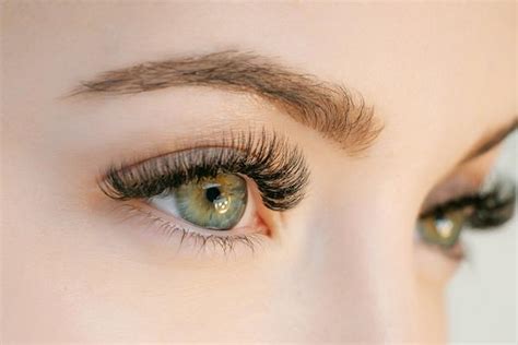 How Long Do Eyelash Extensions Last Know Before You Try