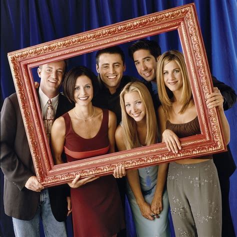 Matthew Perry Matt Leblanc David Schwimmer Courteney Cox Lisa