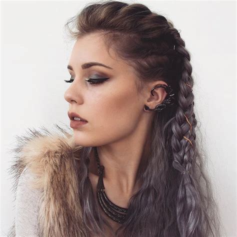 It's almost impossible to identify how vikings truly looked like considering that they were only around from the viiith to the xith century. 39 Viking hairstyles for men and women | Hairstylo