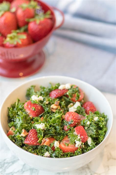 Strawberry Kale Salad With Goat Cheese And Pecans