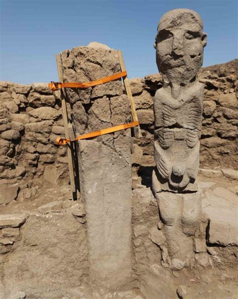 From Gobekli Tepe A 12000 Year Old Statue Of One Of The Bene Elohim