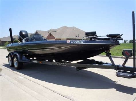 5.79 m x 2.35 m, 5.79 x 2.35 m built: 2011 Bass Cat Puma - Boats Yachts for sale