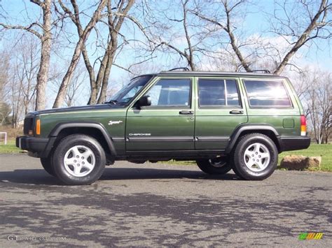 1997 jeep cherokee sport 4x4, 5 speed manual transmission. Emerald Green Pearlcoat 1997 Jeep Cherokee Sport 4x4 ...