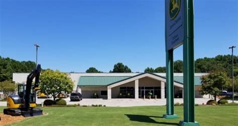 You can trust trigreen to help you keep your lawn lush and green. Huntsville, AL - TriGreen Equipment