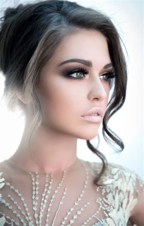 Pin On Makeup Beauty Hairstyles