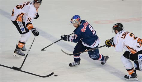 Garrett Roe Gets Chance To Represent Hockey Team Usa At Pyeongchang