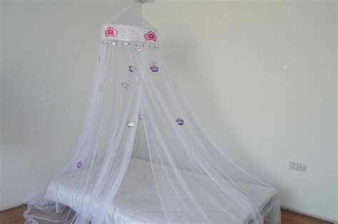 Fortunately, a number of items on market to help got amazing princess canopy bed has a few images that draped over a twin canopy bed twin canopy tops including tent and decorating ideas that. OctoRose Princess Crown Bed canopy , mosquito net for crib ...