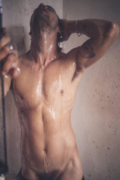 Naked Brazilian Men Famosos Brasileiros Nus Nipslip Pictures