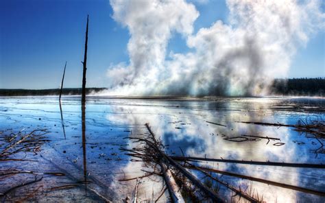 Lake Hot Geothermal Source Steam Blue Water Wallpaper