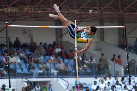 Berikut Yang Tidak Termasuk Tahapan Tahapan Teknik Lompat Tinggi Adalah