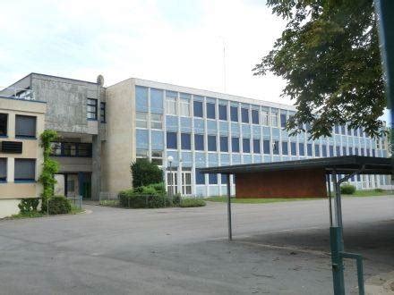 Collège Pierre et Marie Curie  L'IsleAdam
