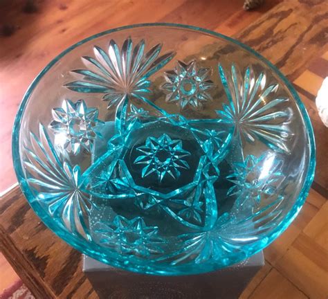 Beautiful Vintage Turquoise Blue Pressed Glass Serving Bowl Etsy Glass Serving Bowls